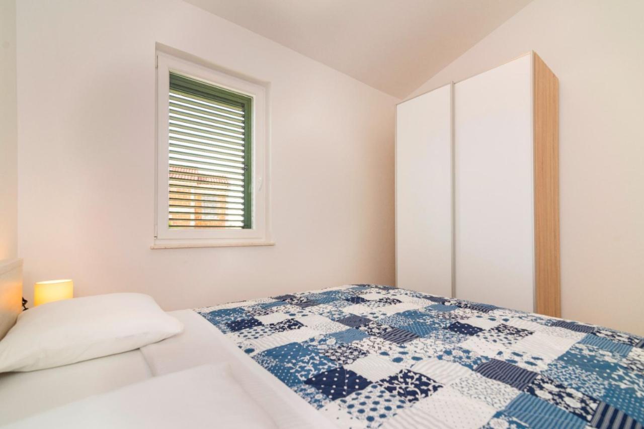 Ventus Apartment Srima Exterior photo